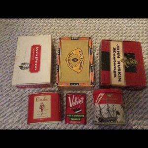 Tobacco collectibles